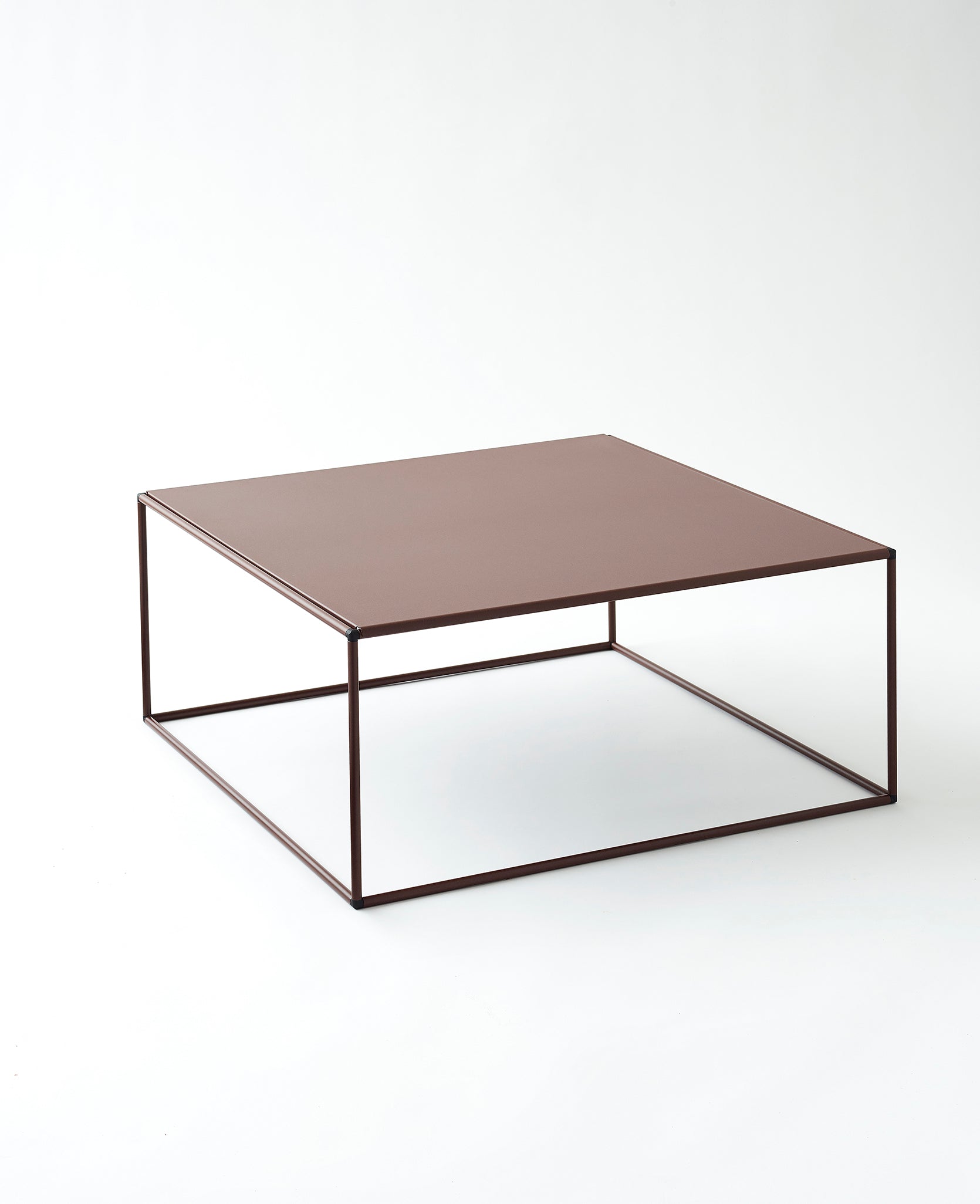 Table 80 Brown - Abstracta System