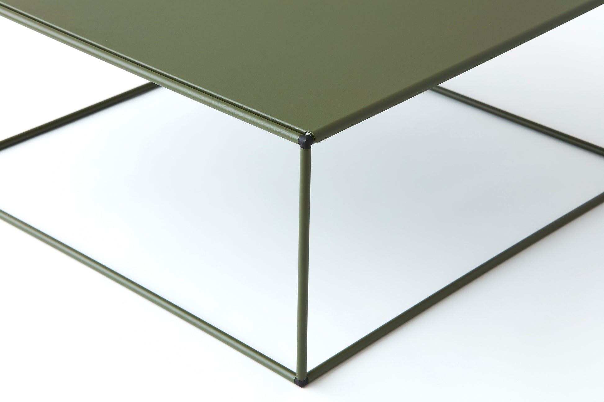 Table 80 Green - Abstracta System