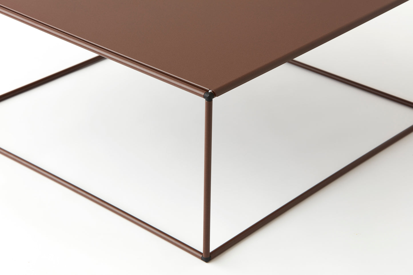 Table 80 Brown - Abstracta System